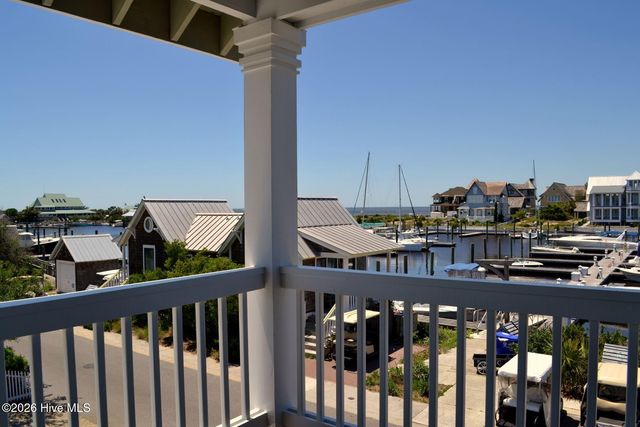 2 Keelson Row, Boiling Spring Lakes, NC 28461