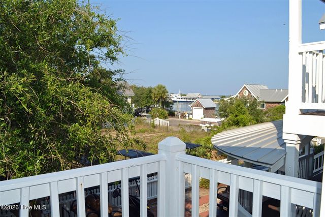 2 Keelson Row, Boiling Spring Lakes, NC 28461