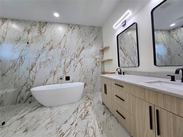 2506 W ARCH STREET, Tampa, FL 33607