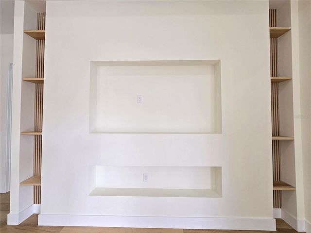 2506 W ARCH STREET, Tampa, FL 33607