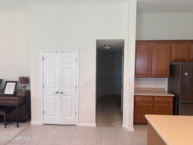 8429 HIGHGATE Drive, Jacksonville, FL 32216