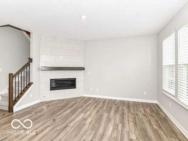 6886 Sunstone Place, Carmel, IN 46033