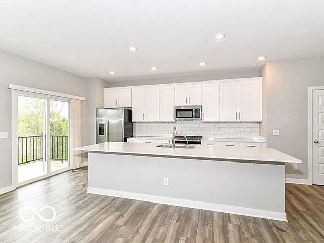 6886 Sunstone Place, Carmel, IN 46033