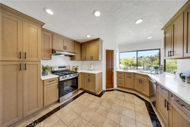 22737 Timbertop, Diamond Bar, CA 91765