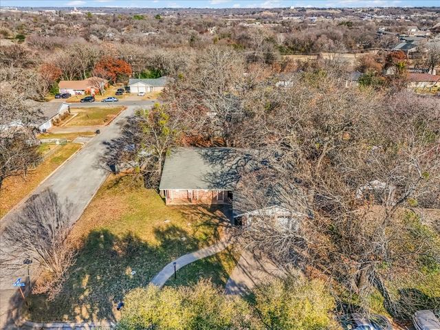 601 State Street, Weatherford, TX 76086