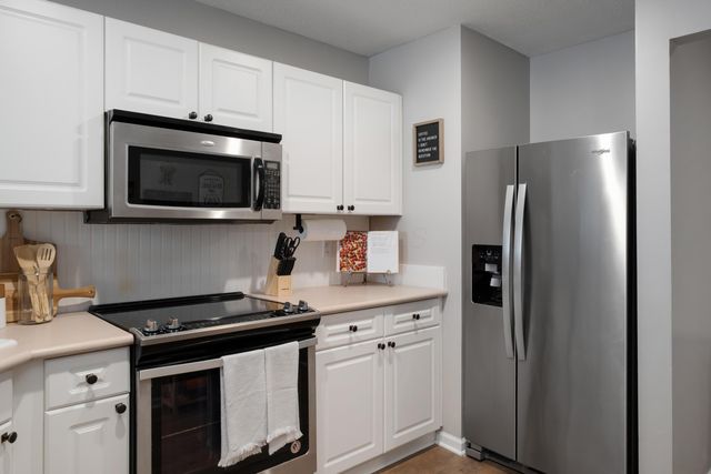 5963 Silver Charms Way, B, New Albany, OH 43054