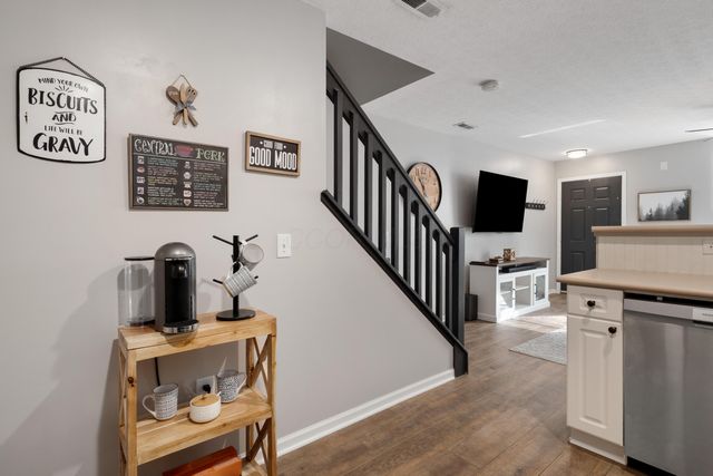 5963 Silver Charms Way, B, New Albany, OH 43054