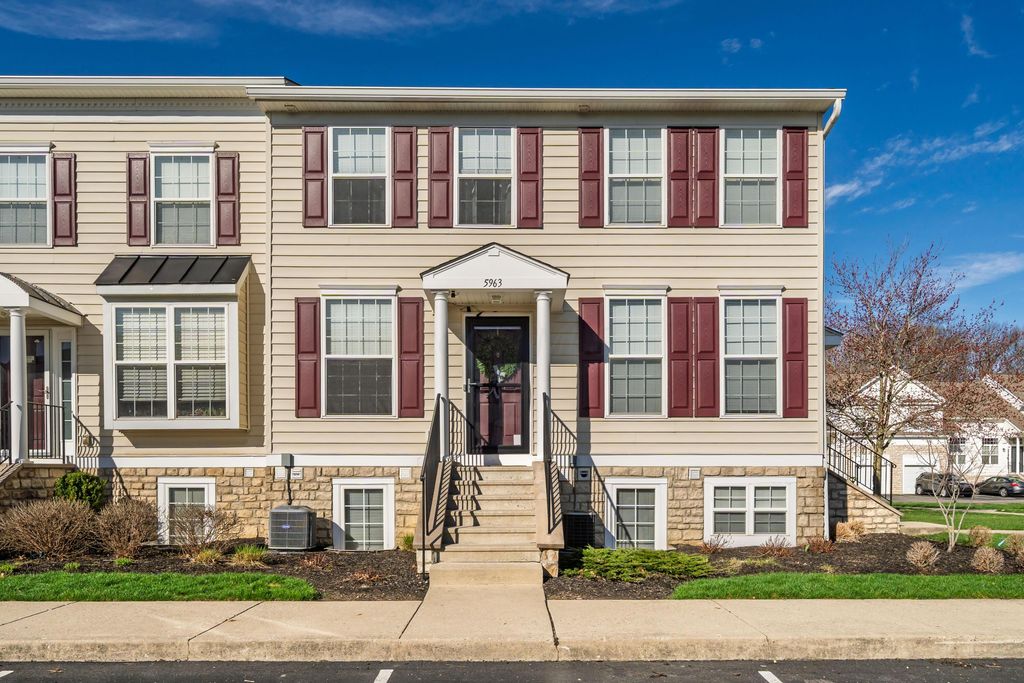 5963 Silver Charms Way, B, New Albany, OH 43054