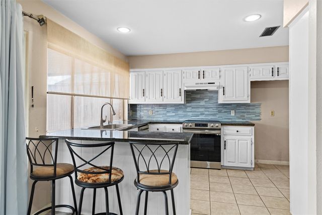 1722 Plantation Road, Garland, TX 75044
