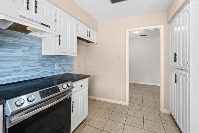 1722 Plantation Road, Garland, TX 75044