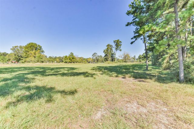 TBD W Fm 2693, New Waverly, TX 77358