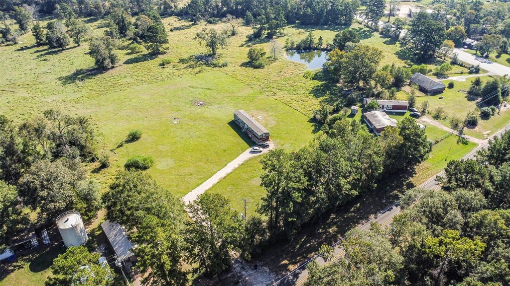 TBD W Fm 2693, New Waverly, TX 77358