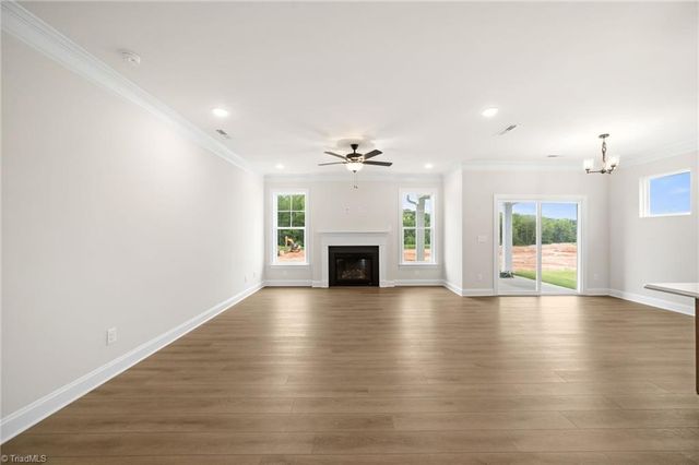2003 Abbotts Vista Drive, Kernersville, NC 27284