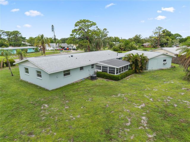 1225 CASABELLA DRIVE, Bradenton, FL 34209