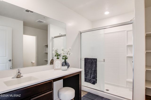 5987 S Antrim Loop, Tucson, AZ 85706