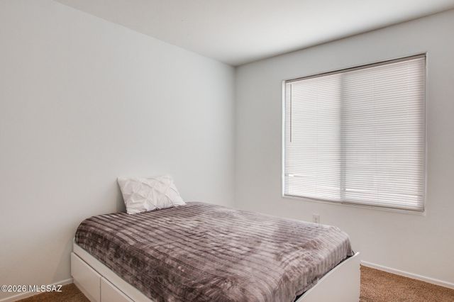 5987 S Antrim Loop, Tucson, AZ 85706