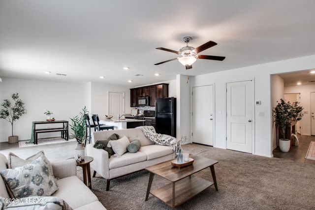 5987 S Antrim Loop, Tucson, AZ 85706