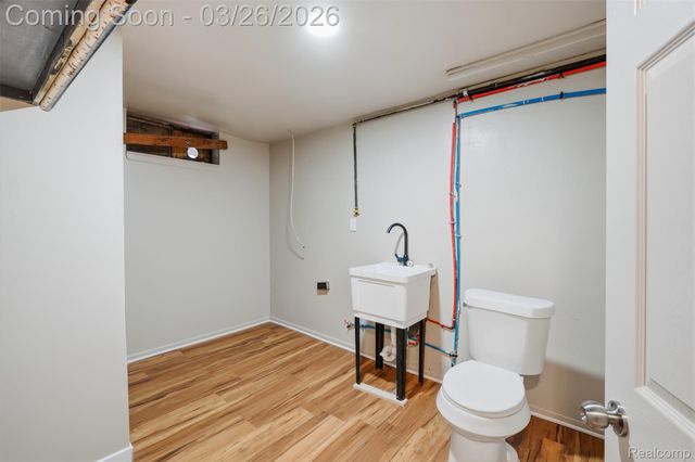 20052 Ferguson Street, Detroit, MI 48235