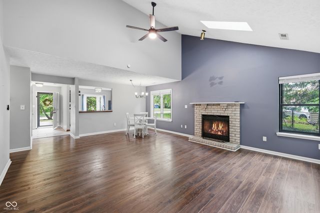 8362 La Habra Lane, Indianapolis, IN 46236