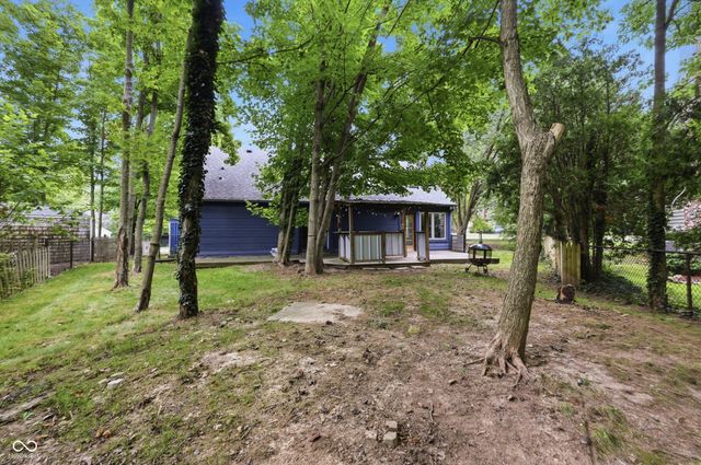 8362 La Habra Lane, Indianapolis, IN 46236