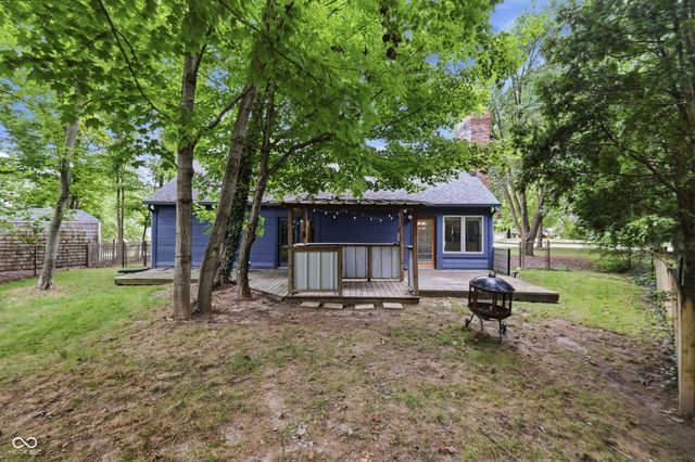 8362 La Habra Lane, Indianapolis, IN 46236