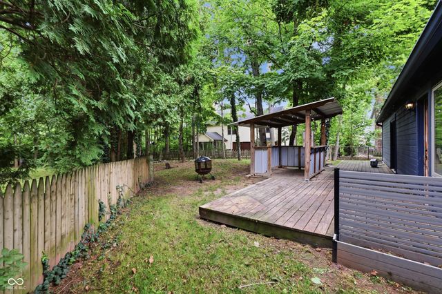 8362 La Habra Lane, Indianapolis, IN 46236