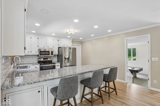 2440 E County Road 300 S, Danville, IN 46122