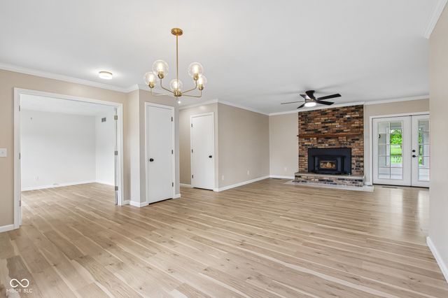 2440 E County Road 300 S, Danville, IN 46122