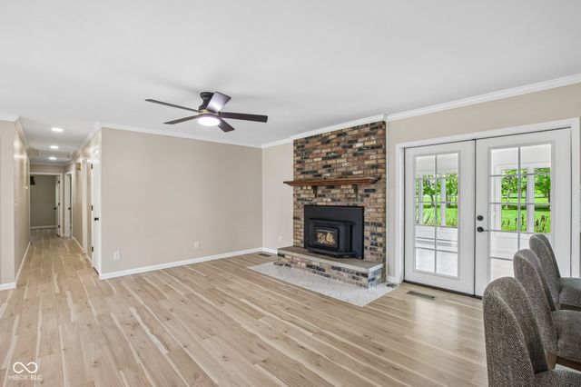 2440 E County Road 300 S, Danville, IN 46122