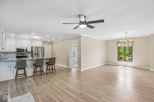 2440 E County Road 300 S, Danville, IN 46122