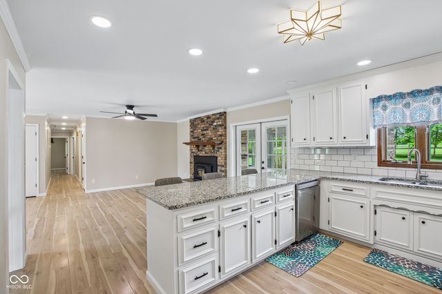 2440 E County Road 300 S, Danville, IN 46122