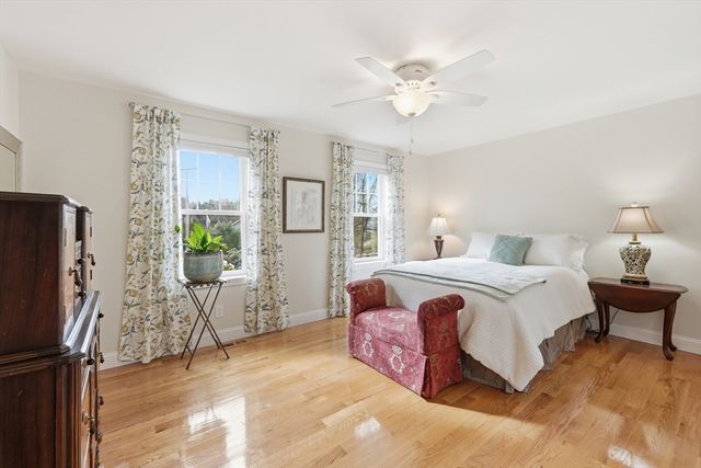 24 Maple Street, West Brookfield, MA 01585