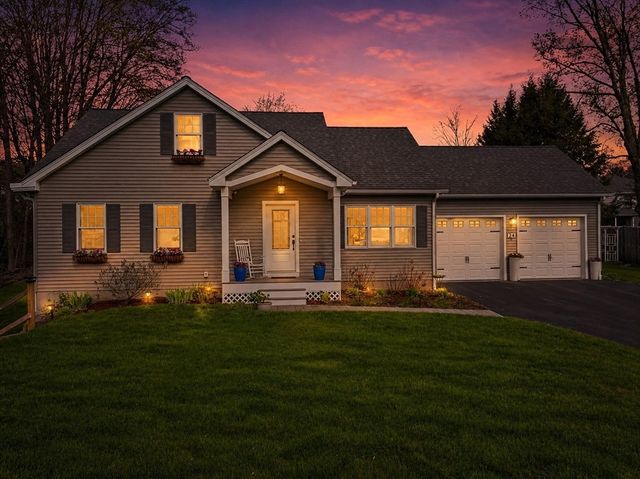 24 Maple Street, West Brookfield, MA 01585