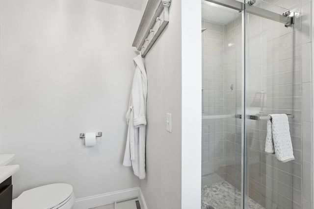 24 Maple Street, West Brookfield, MA 01585