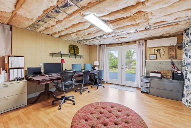 24 Maple Street, West Brookfield, MA 01585