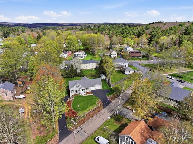 24 Maple Street, West Brookfield, MA 01585