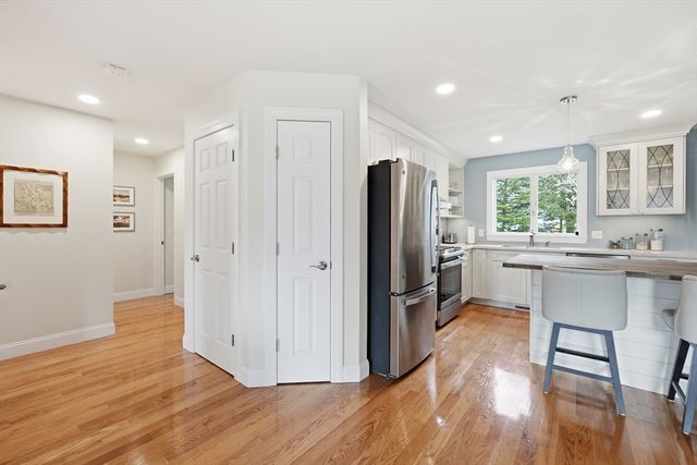 24 Maple Street, West Brookfield, MA 01585