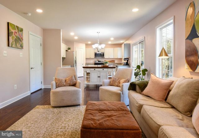 109 12TH ST, Colonial Beach, VA 22443