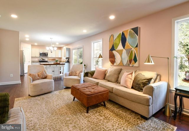 109 12TH ST, Colonial Beach, VA 22443