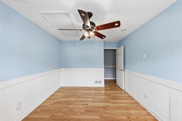 310 Crescentview Court, Lawrenceville, GA 30044
