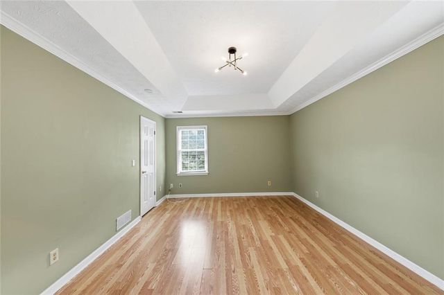 310 Crescentview Court, Lawrenceville, GA 30044