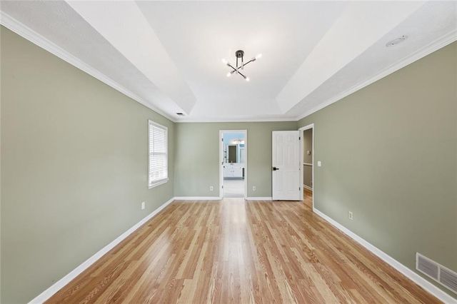 310 Crescentview Court, Lawrenceville, GA 30044