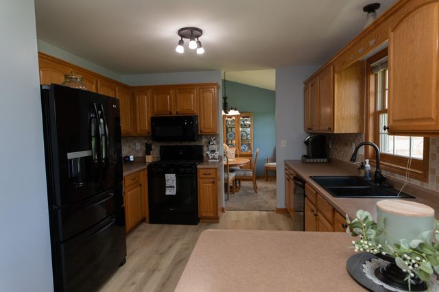 10216 New Hampshire Street, Crown Point, IN 46307