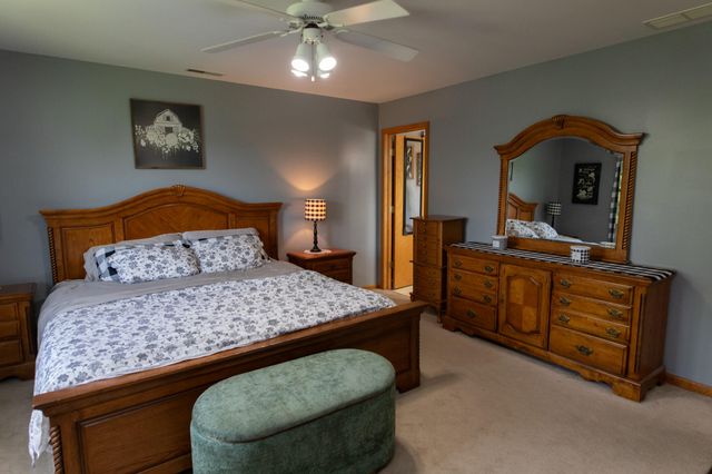 10216 New Hampshire Street, Crown Point, IN 46307
