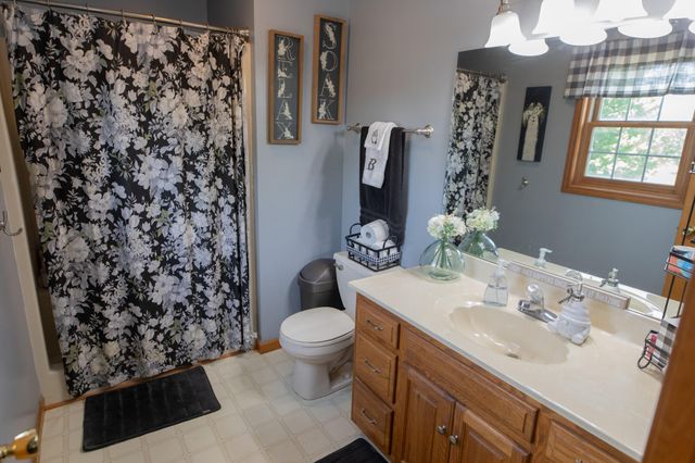 10216 New Hampshire Street, Crown Point, IN 46307