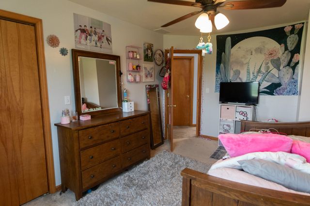 10216 New Hampshire Street, Crown Point, IN 46307