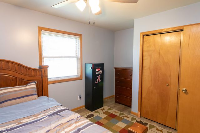10216 New Hampshire Street, Crown Point, IN 46307