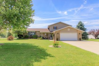 10216 New Hampshire Street, Crown Point, IN 46307