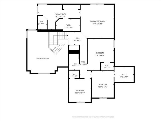 2401 SW Tracker Lane, Lee's Summit, MO 64082