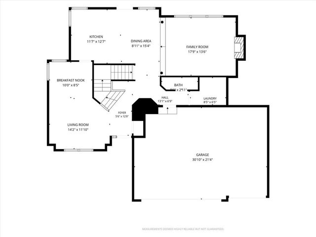 2401 SW Tracker Lane, Lee's Summit, MO 64082
